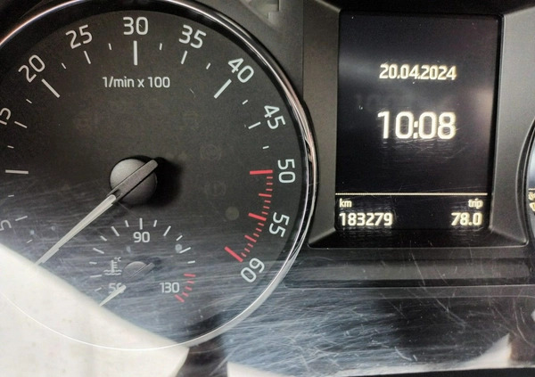 Skoda Octavia cena 41900 przebieg: 183000, rok produkcji 2016 z Brzeg Dolny małe 137